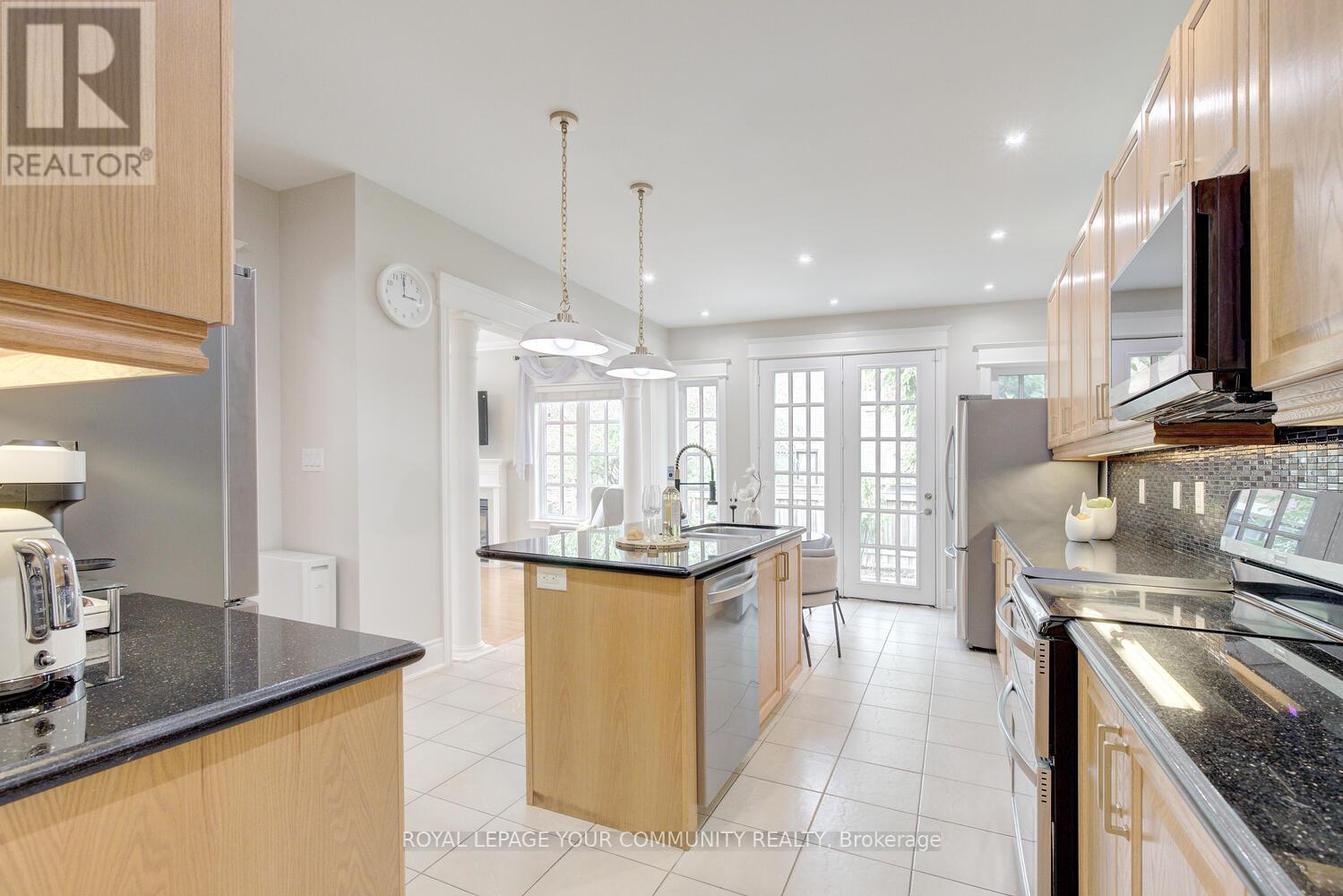 Photo 19 of 2 Aegis Drive, Vaughan ON