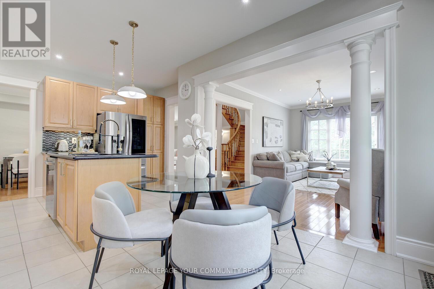 Photo 21 of 2 Aegis Drive, Vaughan ON