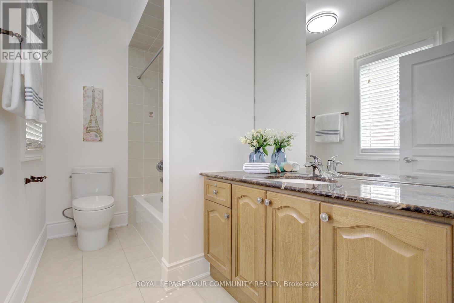 Photo 36 of 2 Aegis Drive, Vaughan ON
