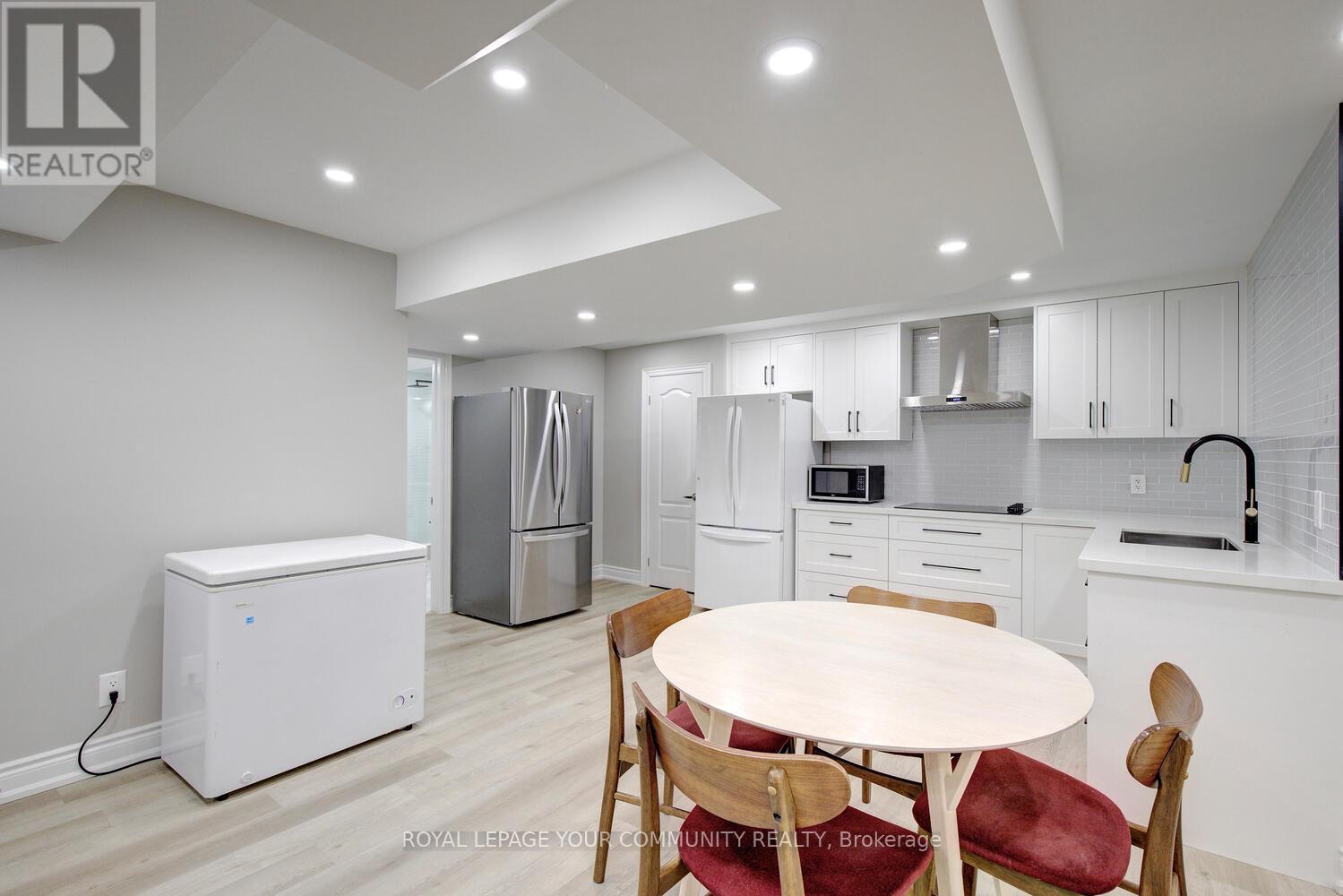 Photo 37 of 2 Aegis Drive, Vaughan ON