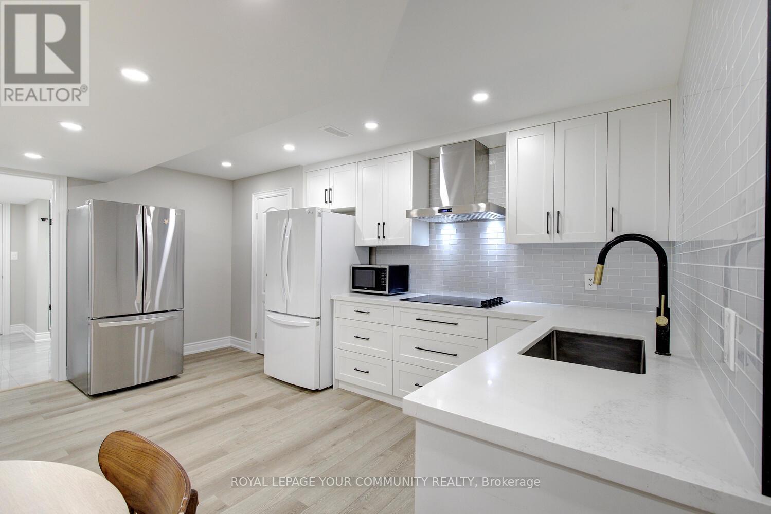 Photo 38 of 2 Aegis Drive, Vaughan ON
