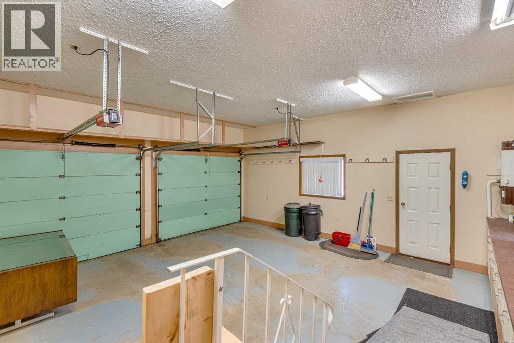 Photo 33 of 729 1 Street Ne, Three Hills AB