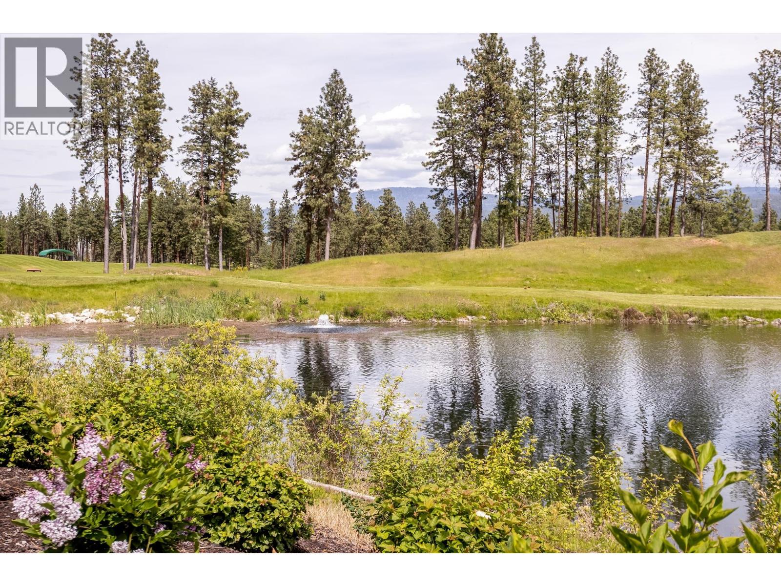 14 1979 Country Club Drive, Kelowna