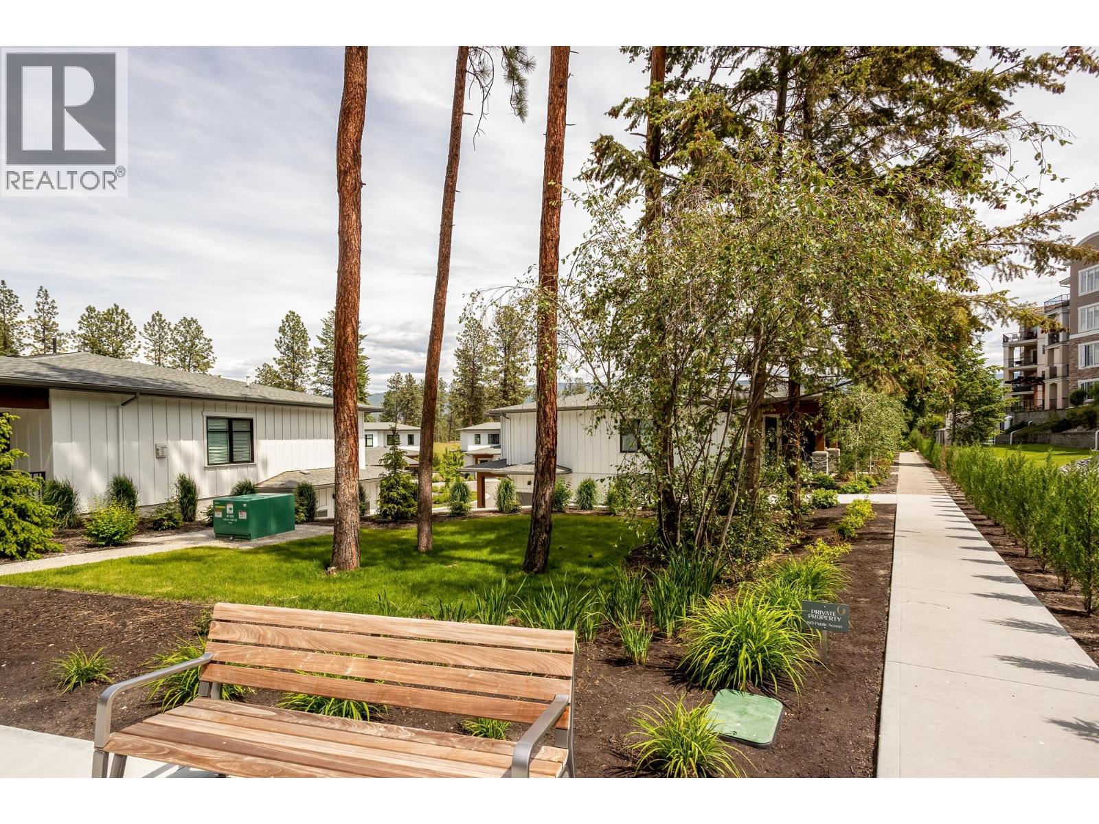 14 1979 Country Club Drive, Kelowna