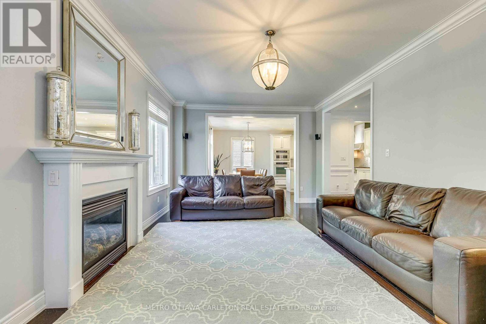 Photo 8 of 13 Franmar Road, Brampton ON