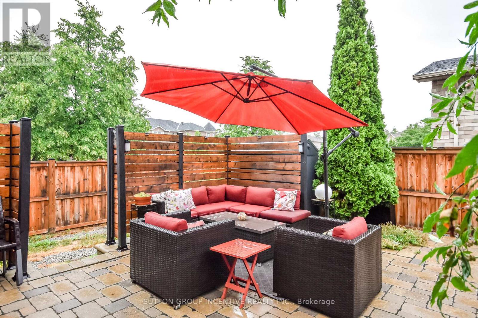 Photo 26 of 30 Bruce Crescent, Barrie ON
