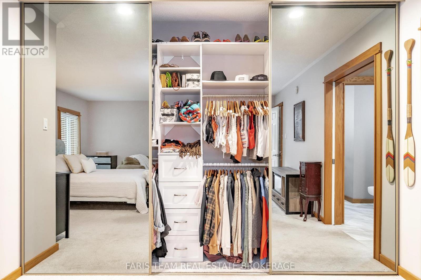 Photo 17 of 903 Victoria Street, Midland ON