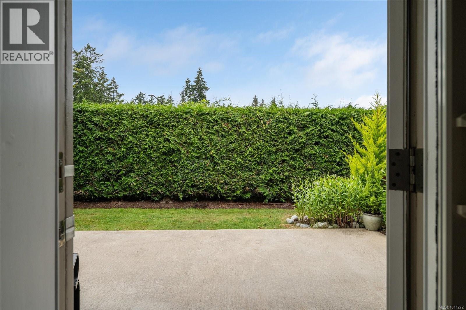 Photo 39 of 3 399 Wembley Rd, Parksville BC