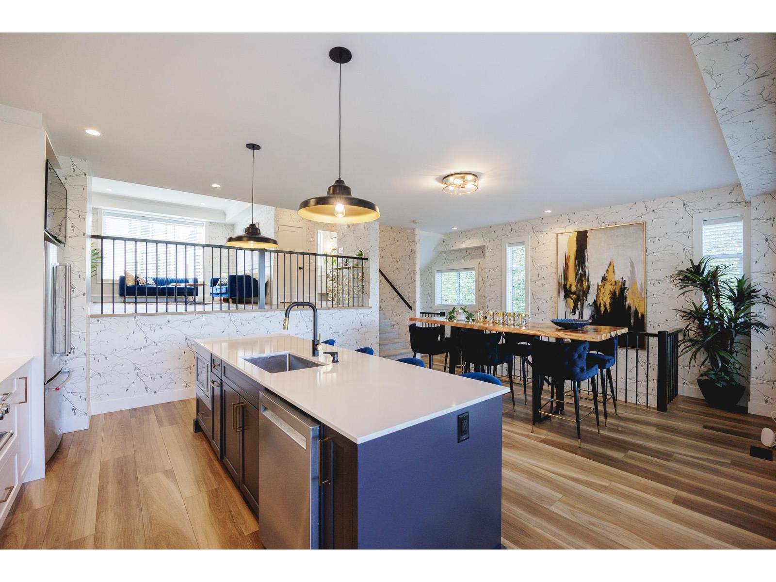 Photo 4 of 6 35810 Mckee Road, Abbotsford BC