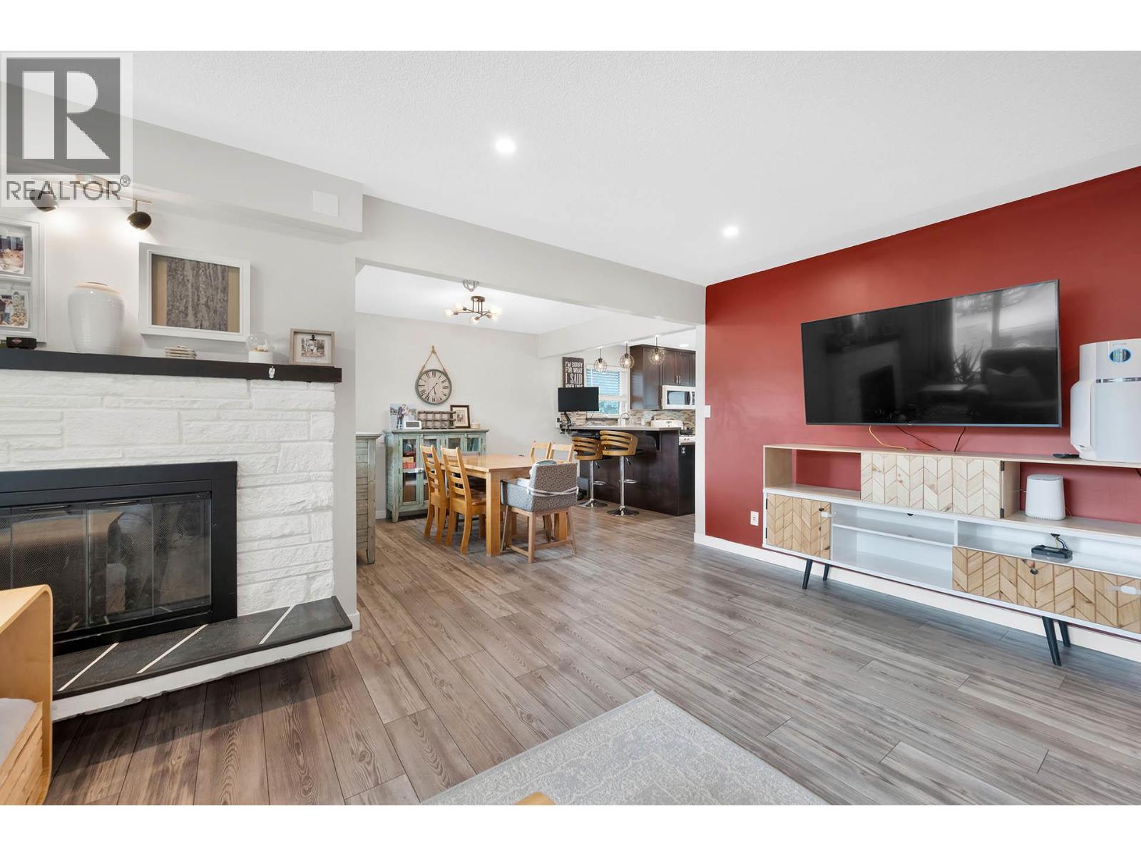 Photo 10 of 259 Beach Avenue, Kamloops BC