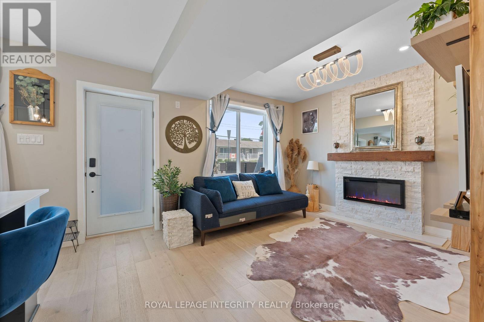 Photo 11 of 2234 Laval Street, Clarencerockland ON