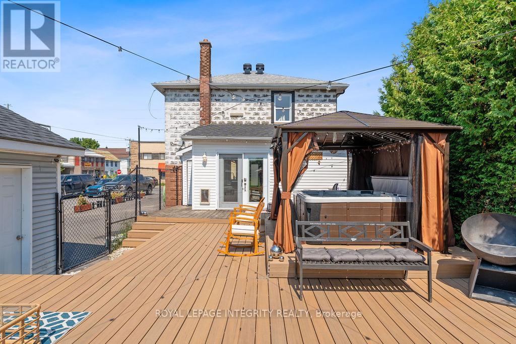 Photo 37 of 2234 Laval Street, Clarencerockland ON