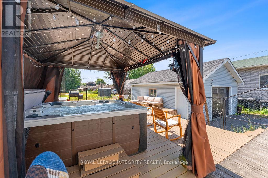 Photo 40 of 2234 Laval Street, Clarencerockland ON