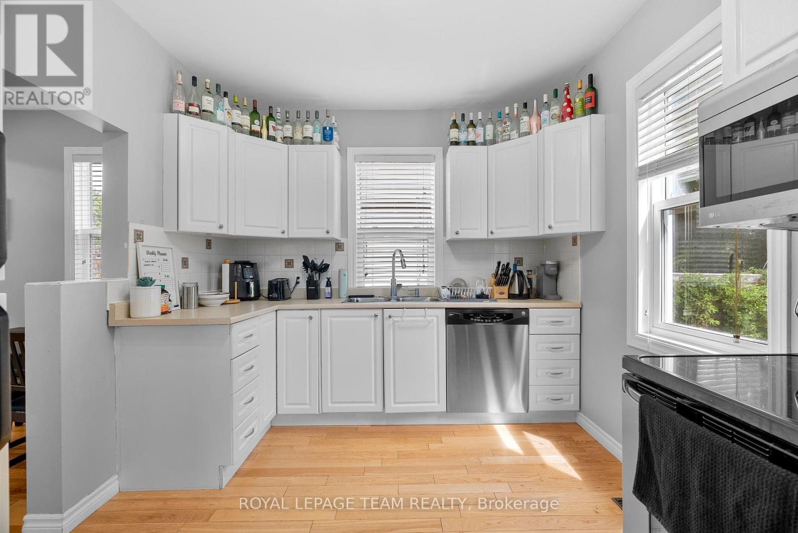 Photo 9 of 240 Garneau Street, Ottawa ON