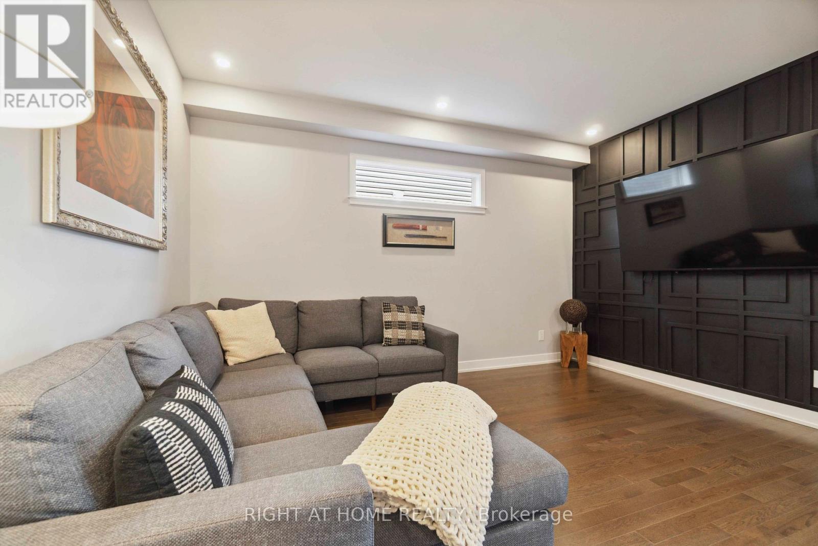 Photo 7 of 259 Joshua Street, Ottawa ON