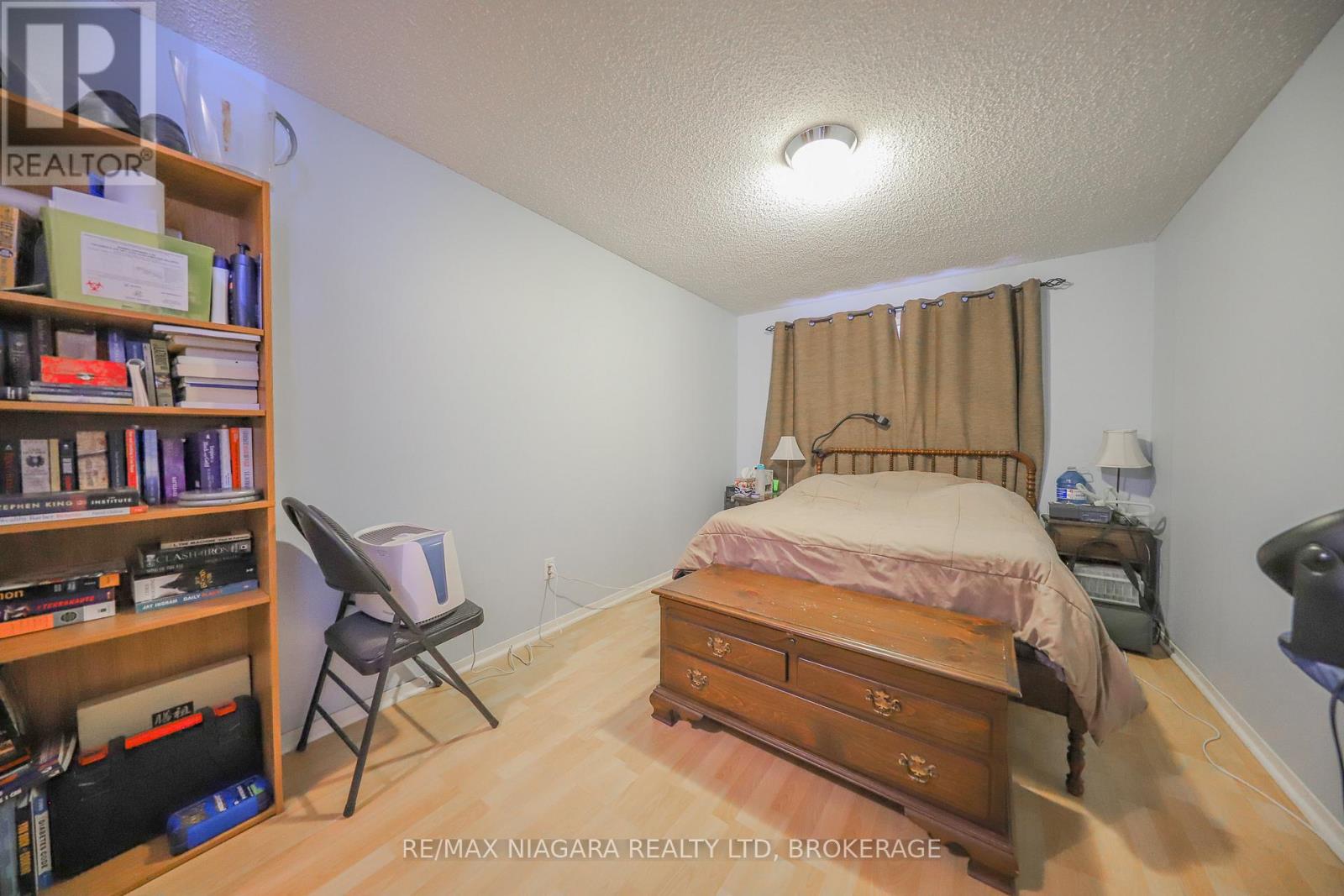 Photo 10 of 30 Garfield Lane, St Catharines ON