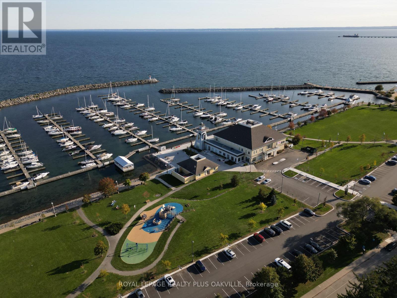 Photo 28 of 508 2263 Marine Drive, Oakville ON