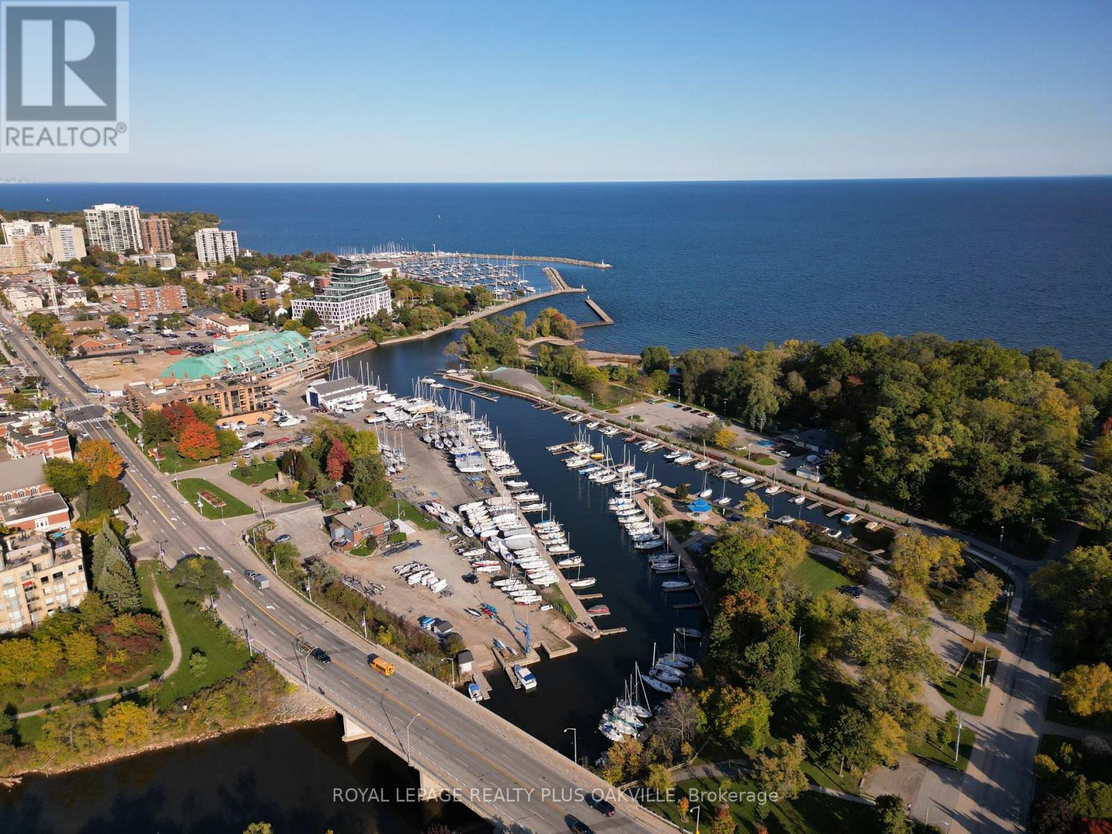 Photo 30 of 508 2263 Marine Drive, Oakville ON