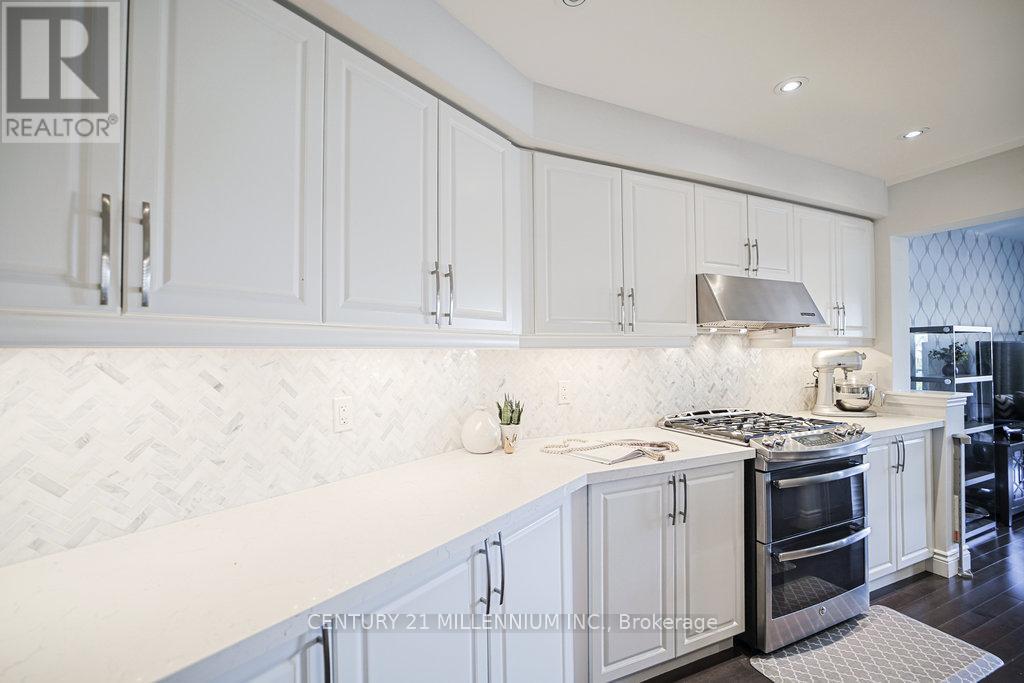 Photo 20 of 32 Davenhill Road, Brampton ON