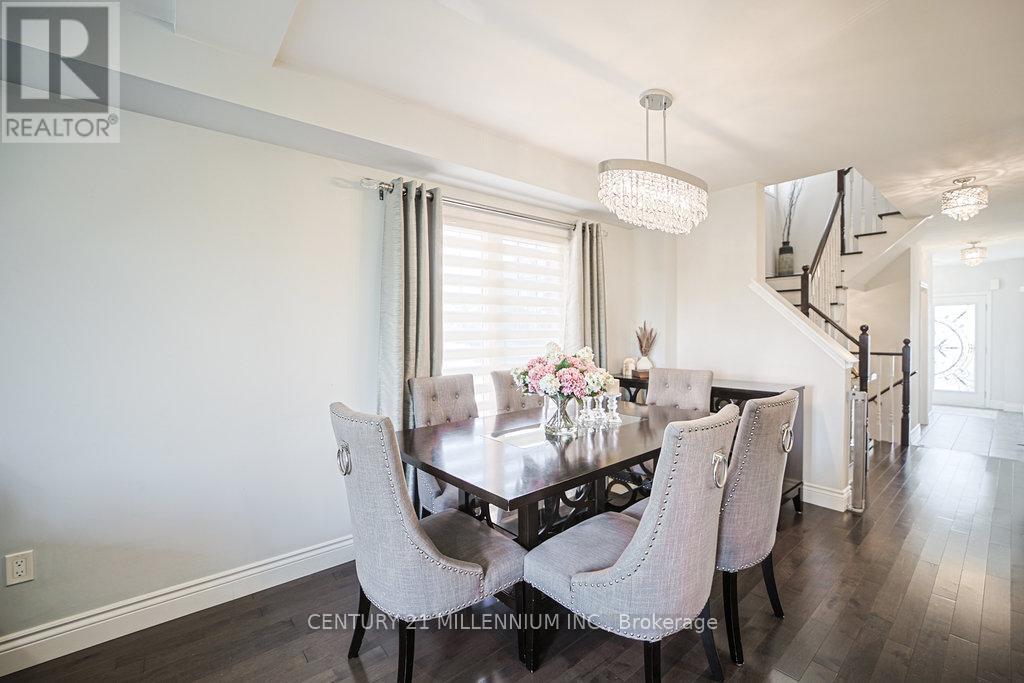 Photo 9 of 32 Davenhill Road, Brampton ON
