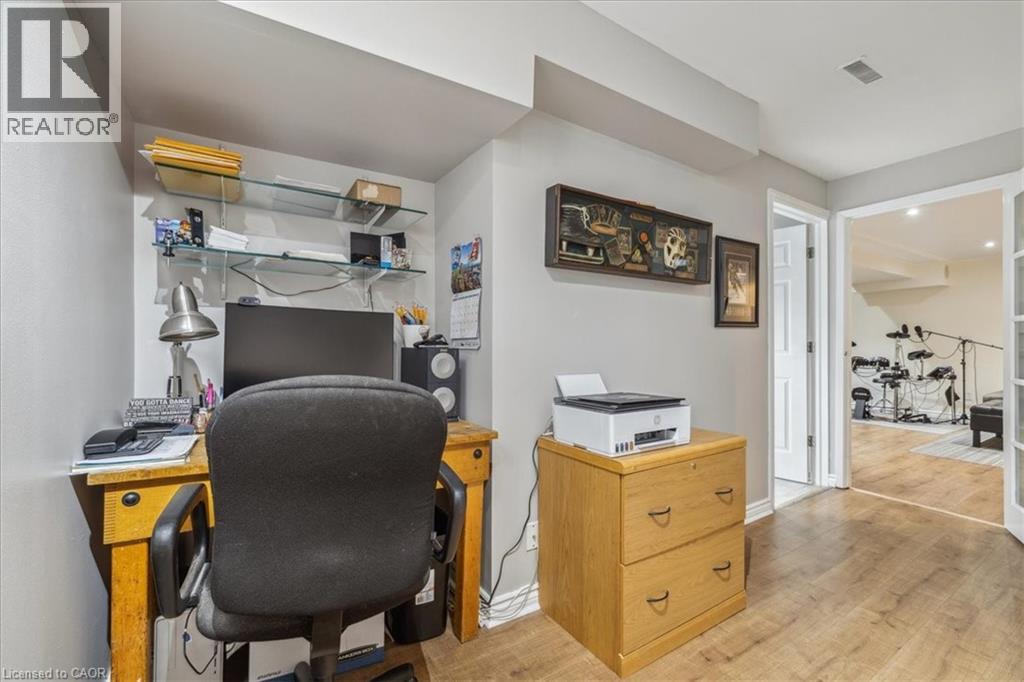 Photo 32 of 2301 Cavendish Drive Unit 150, Burlington ON