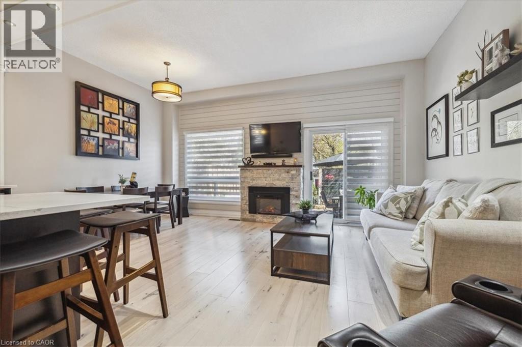 Photo 8 of 2301 Cavendish Drive Unit 150, Burlington ON