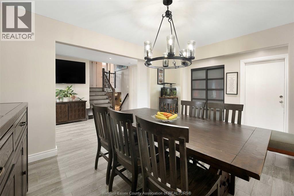 Photo 9 of 1828 Vicky Circle, Windsor ON
