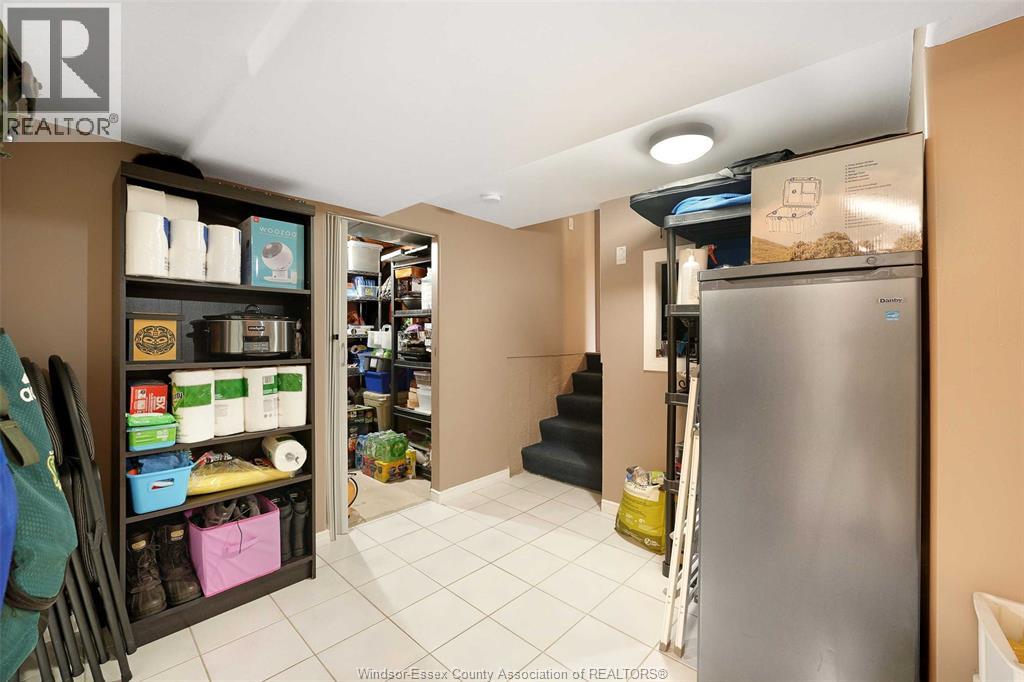 Photo 29 of 1828 Vicky Circle, Windsor ON