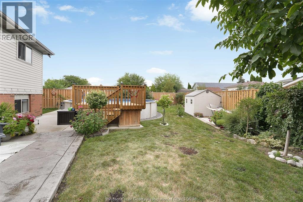 Photo 36 of 1828 Vicky Circle, Windsor ON