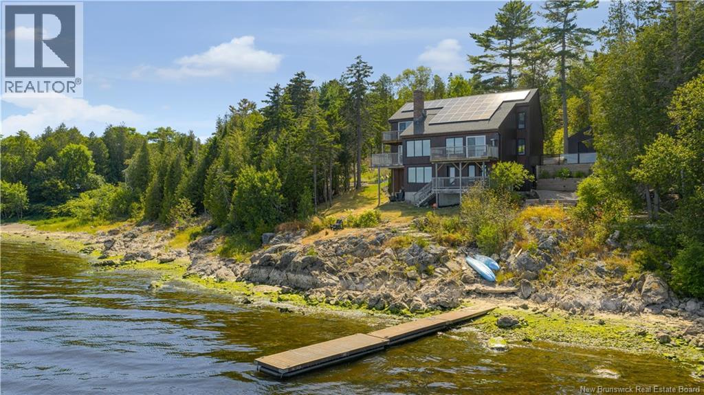 Photo 34 of 91 Woodside Drive, Saint John NB