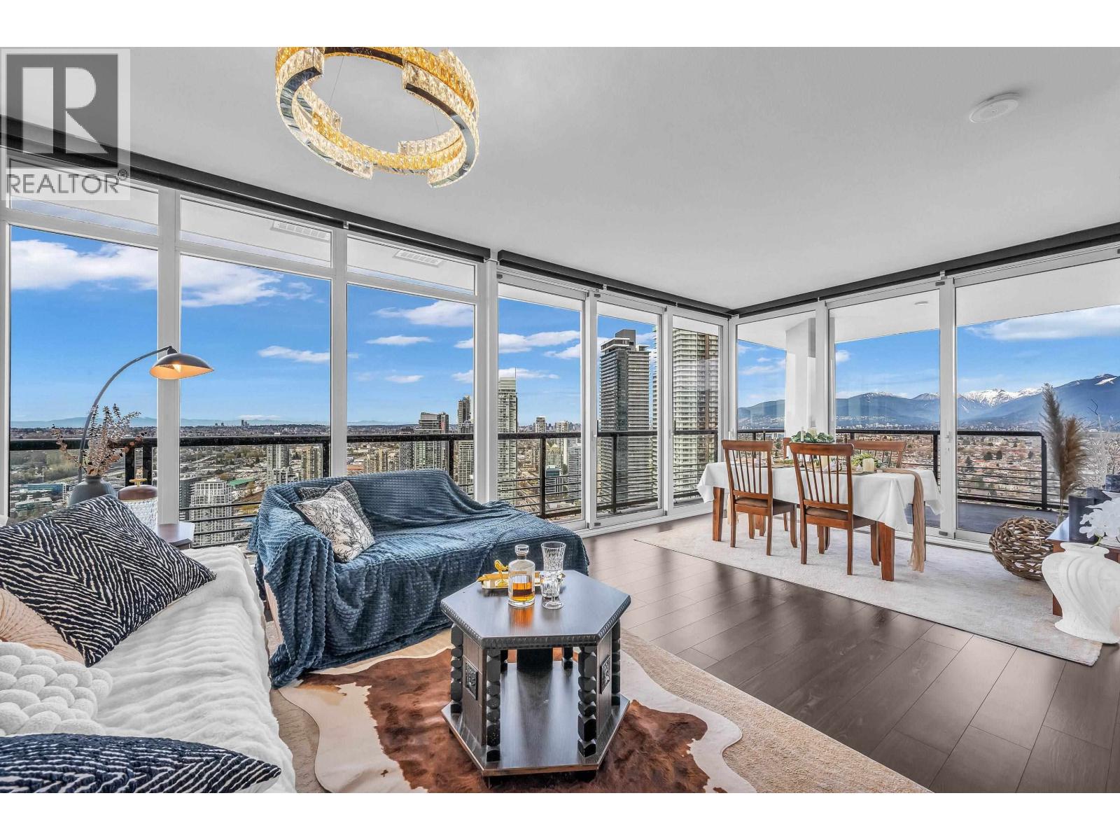 4202 4720 LOUGHEED HIGHWAY, Burnaby