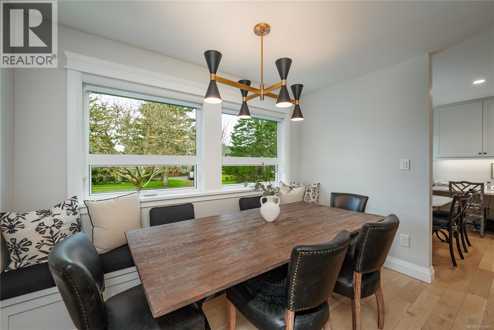  2780 Arbutus Road, Saanich