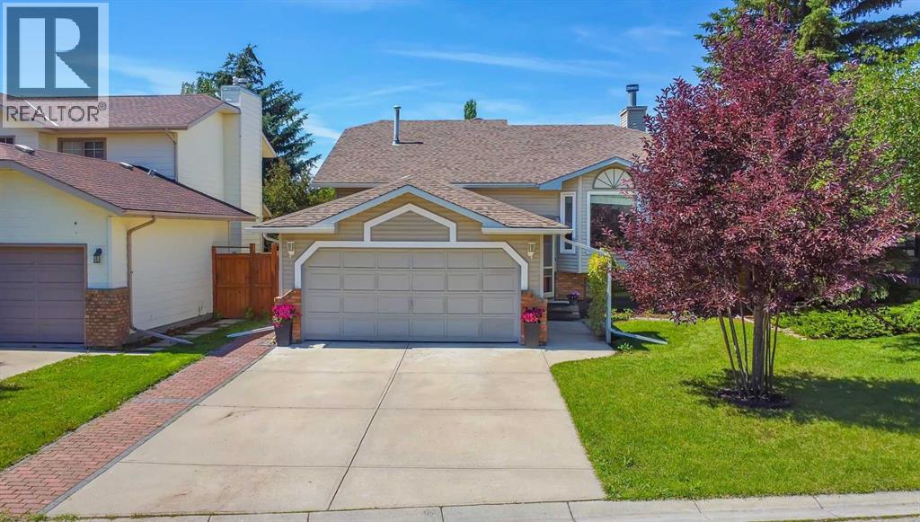 Photo 1 of 140 Sun Harbour Way Se, Calgary AB