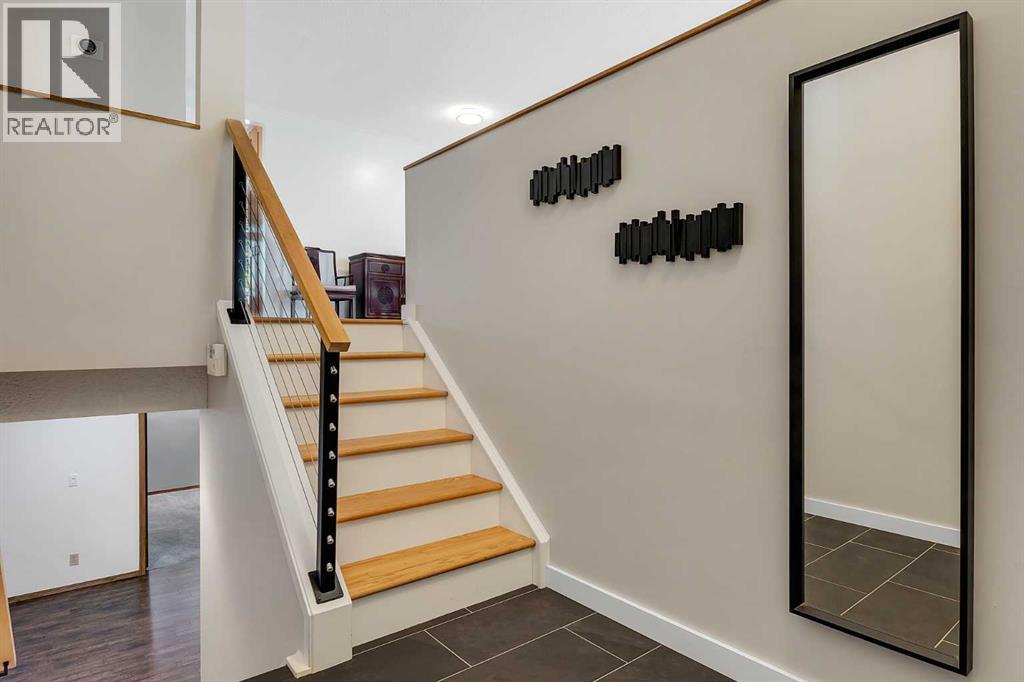 Photo 4 of 140 Sun Harbour Way Se, Calgary AB