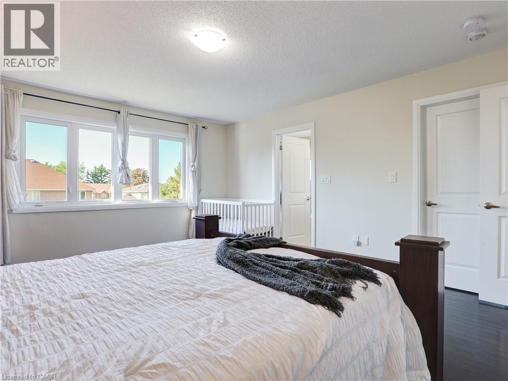 Photo 41 of 4 Slater Street, Cambridge ON