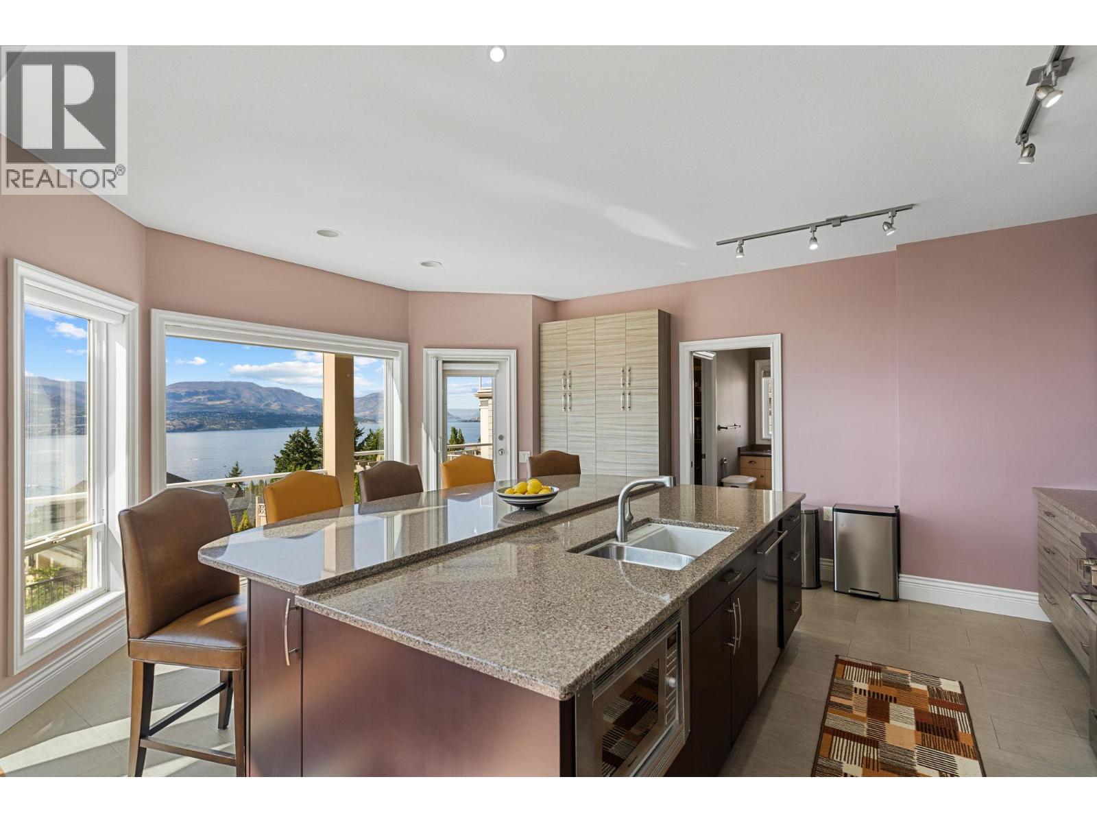  374 Quilchena Drive, Kelowna