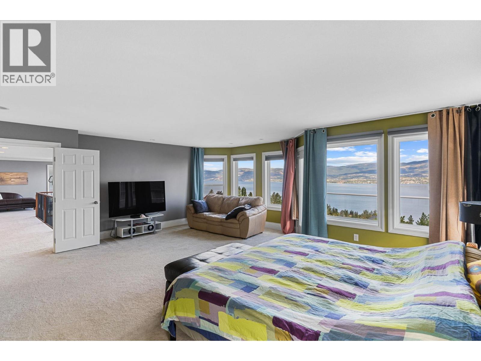  374 Quilchena Drive, Kelowna
