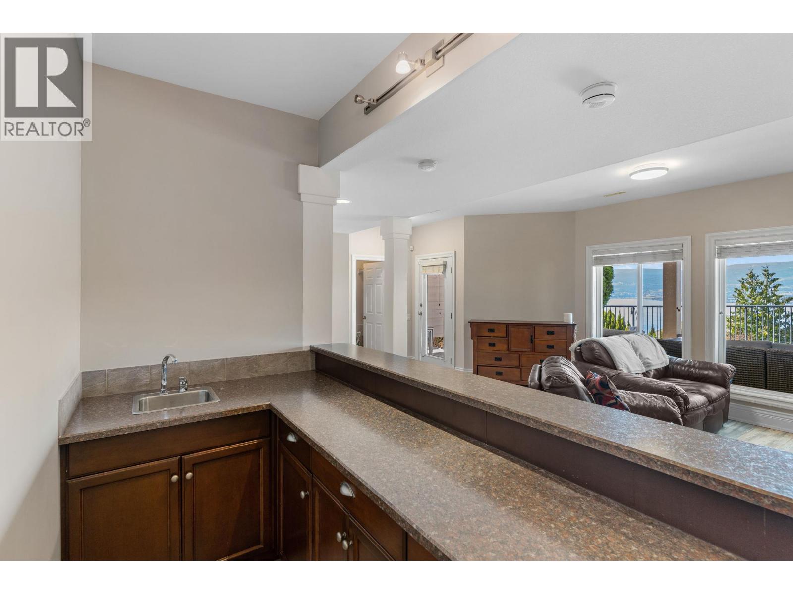  374 Quilchena Drive, Kelowna