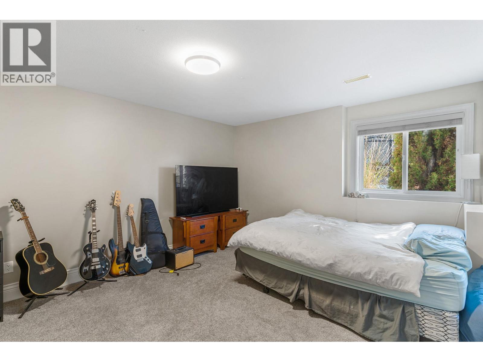  374 Quilchena Drive, Kelowna