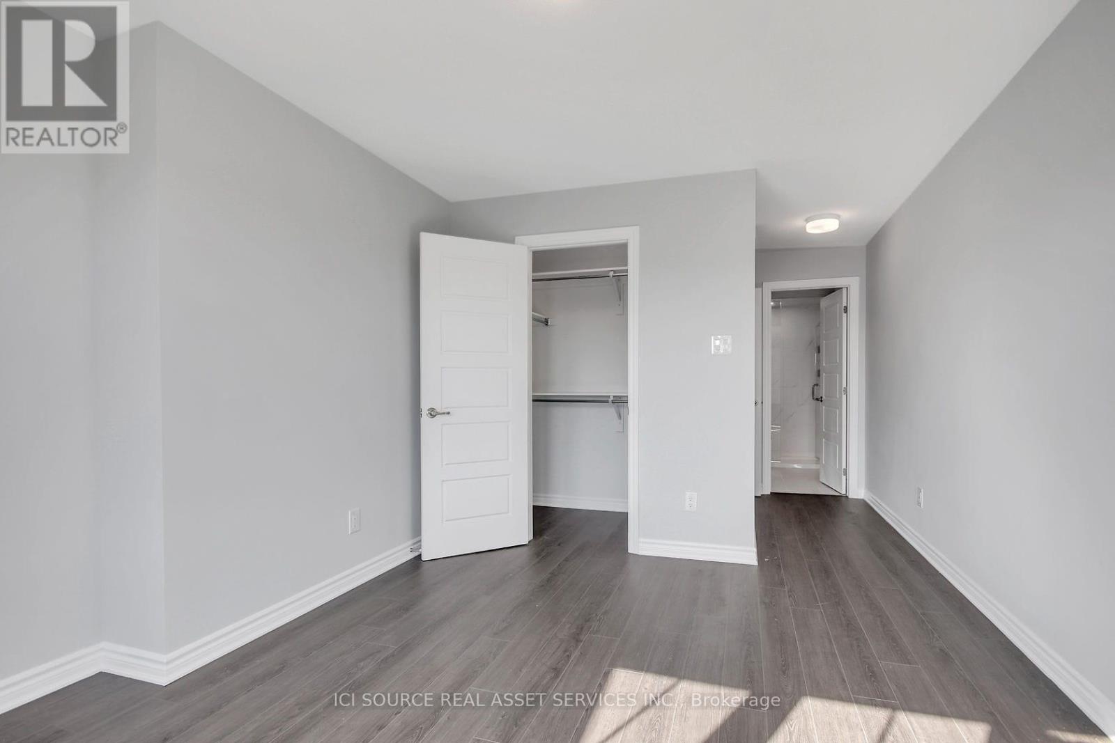 Photo 14 of 530 Rye Grass Way, Ottawa ON