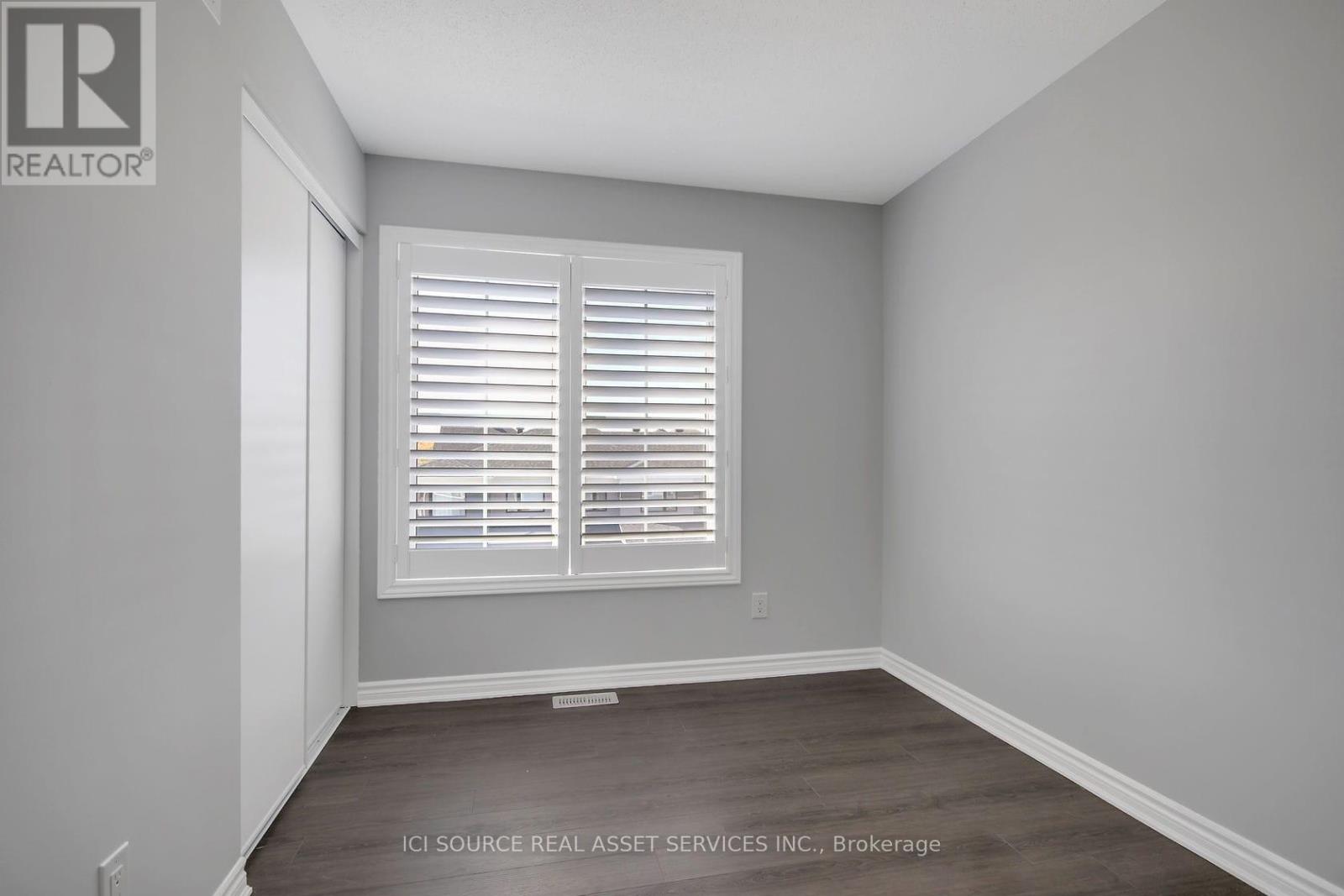 Photo 17 of 530 Rye Grass Way, Ottawa ON