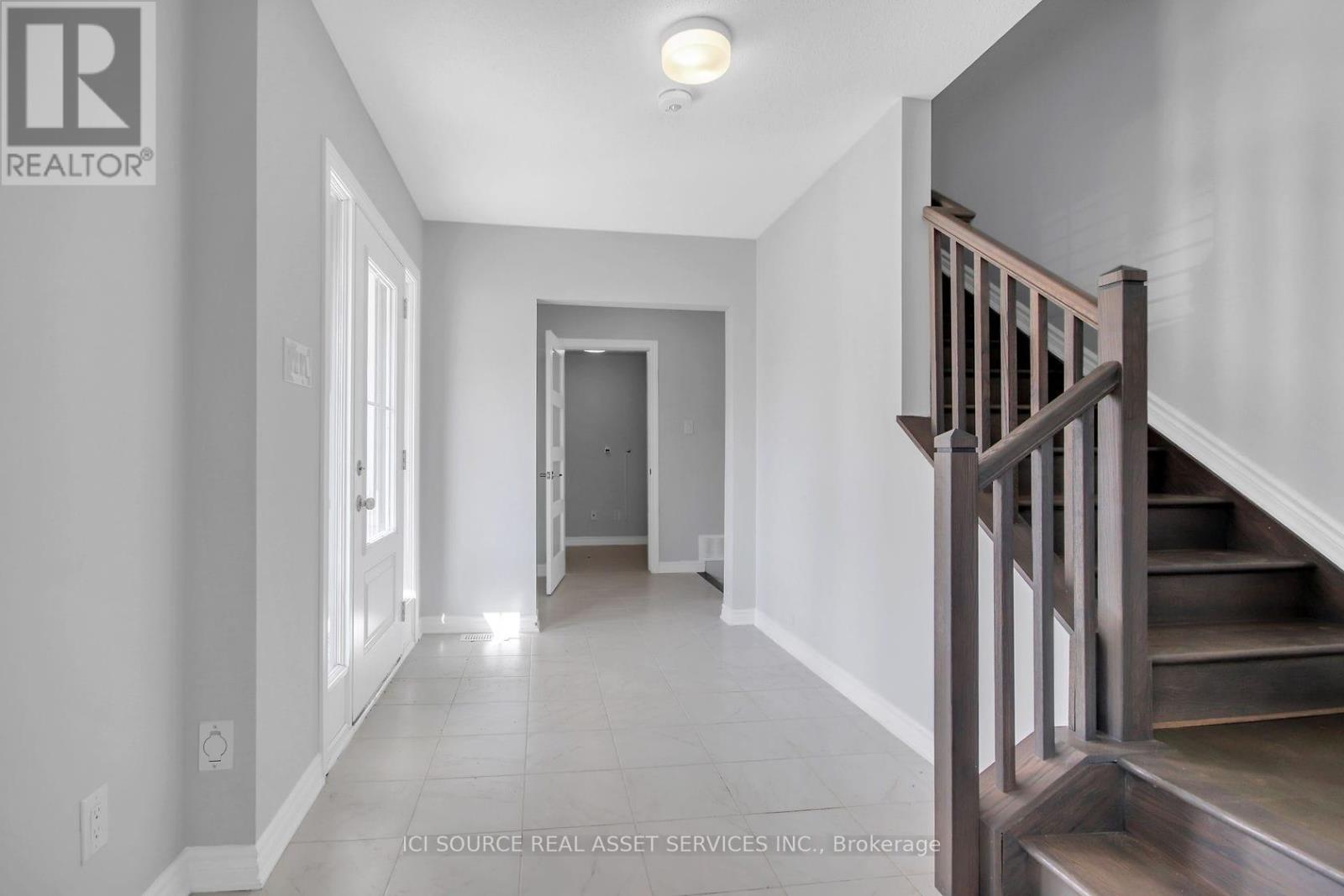 Photo 25 of 530 Rye Grass Way, Ottawa ON