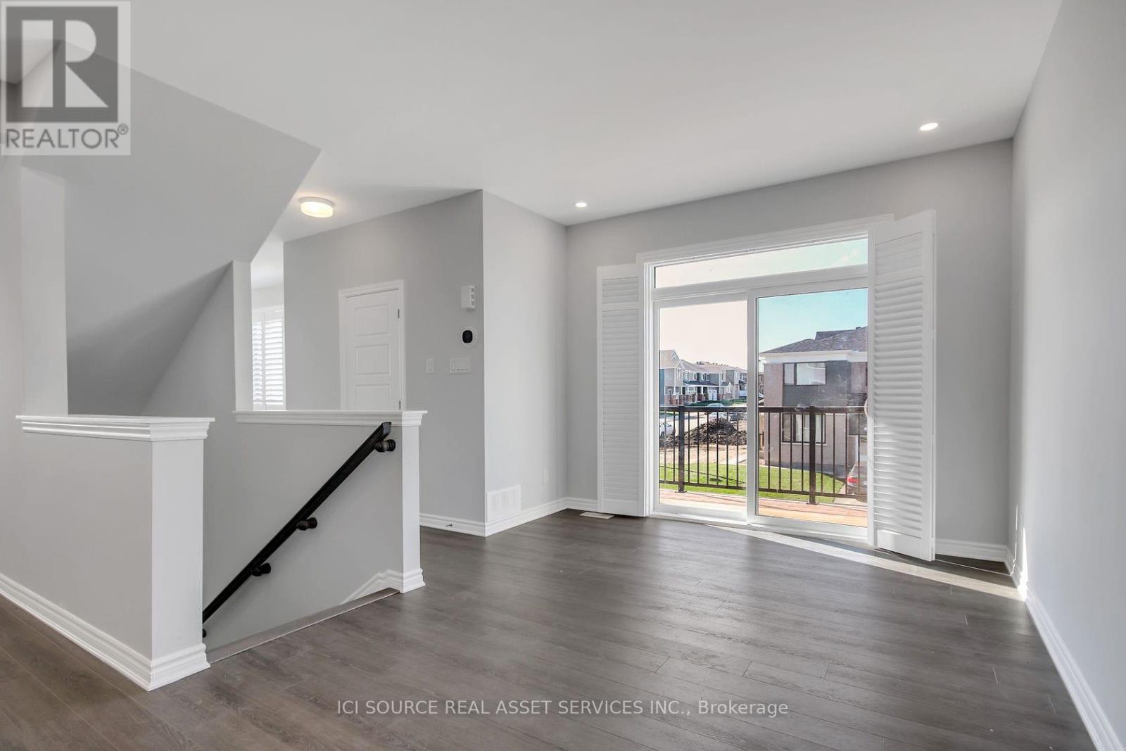Photo 29 of 530 Rye Grass Way, Ottawa ON