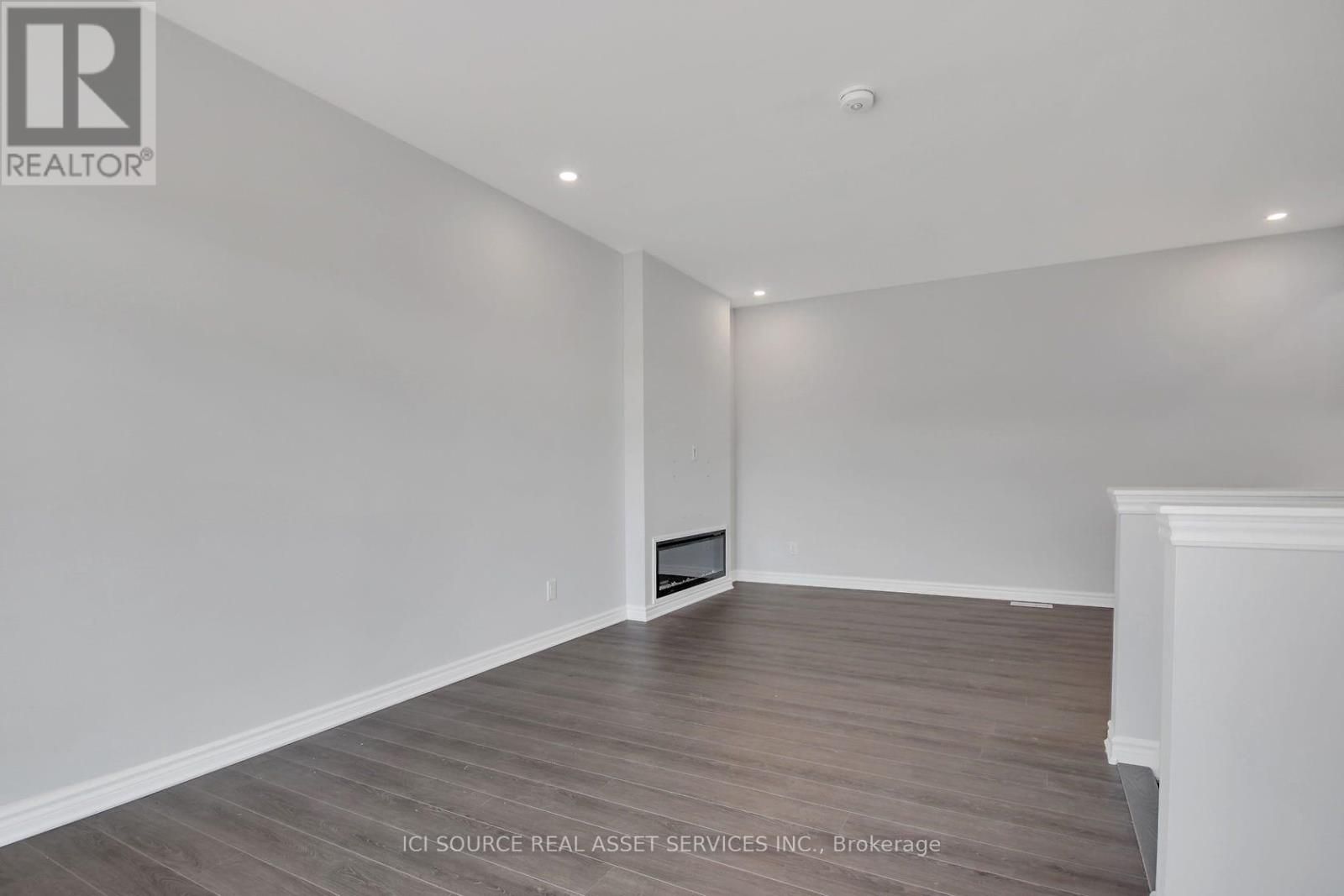 Photo 30 of 530 Rye Grass Way, Ottawa ON