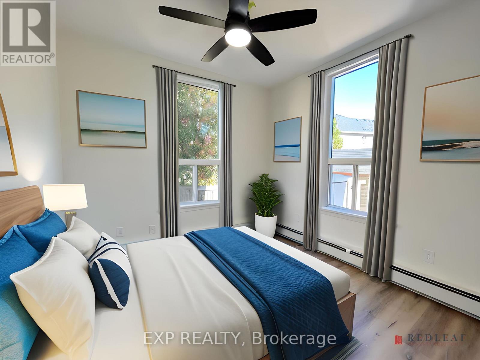 Photo 4 of 526 Fifty Road, Hamilton ON