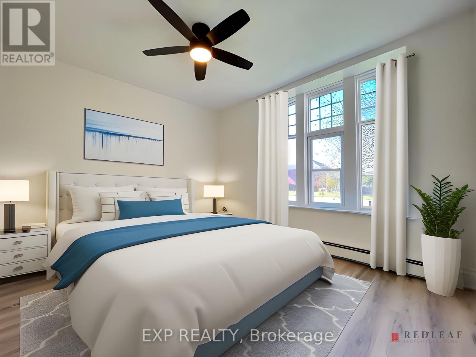 Photo 6 of 526 Fifty Road, Hamilton ON