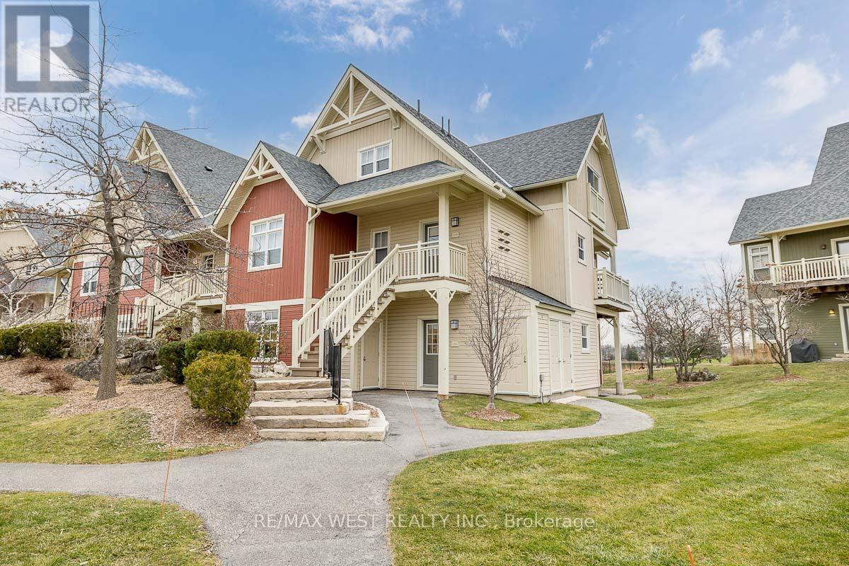 Photo 1 of 119 125 Fairway Court, Blue Mountains ON