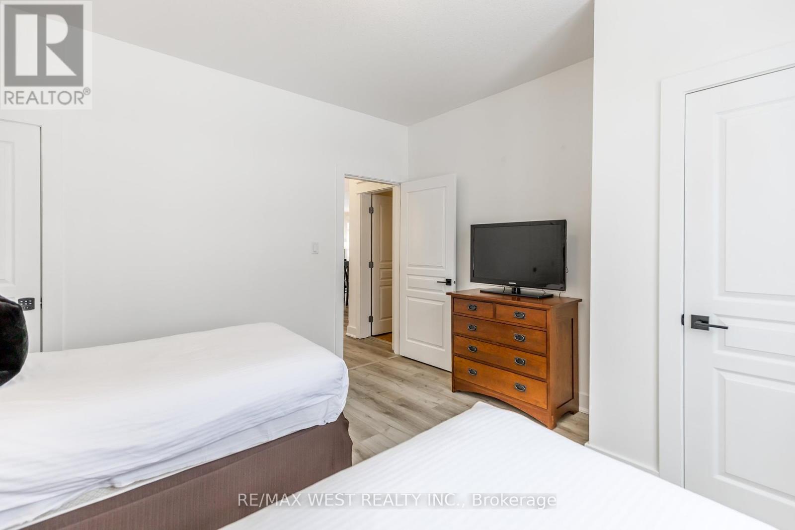 Photo 31 of 119 125 Fairway Court, Blue Mountains ON
