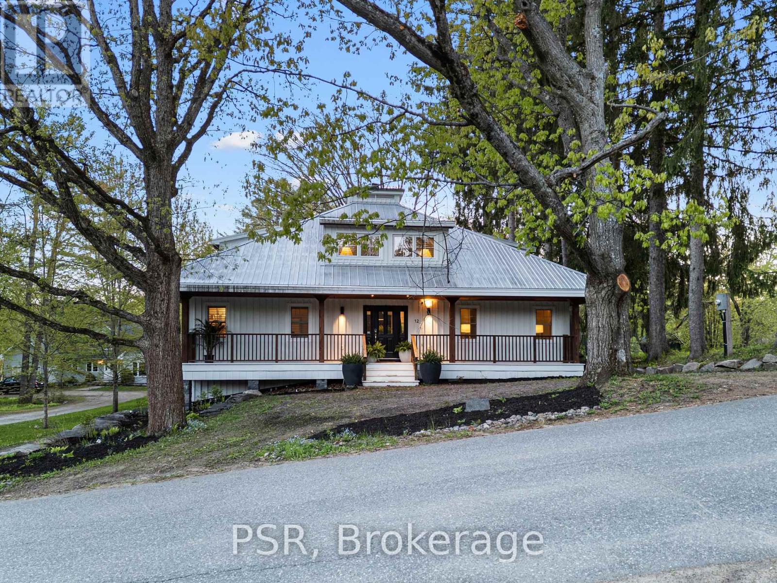 Photo 37 of 12 Harris Street, Muskoka Lakes ON