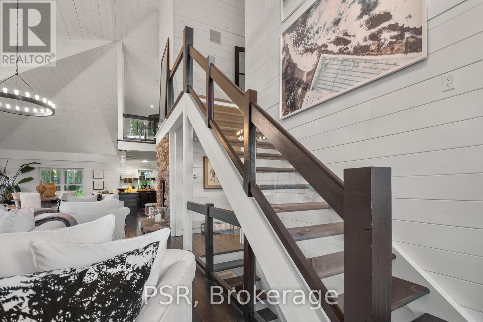 Photo 22 of 12 Harris Street, Muskoka Lakes ON